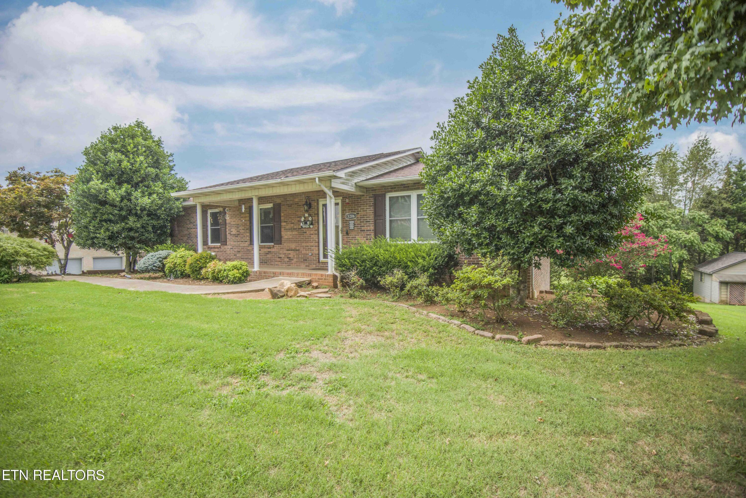 Property Photo:  3206 Heather Glenn Drive  TN 37801 