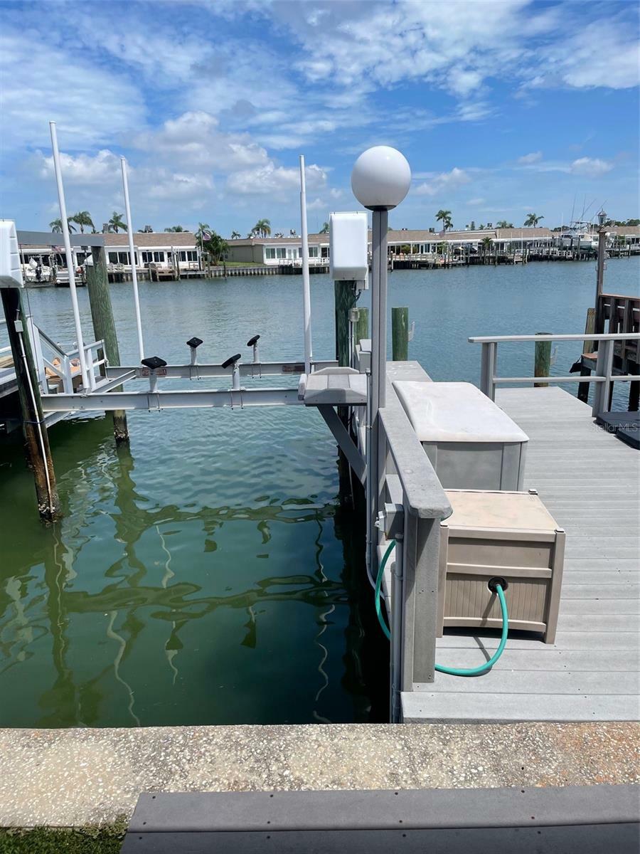 Property Photo:  479 Boca Ciega Point Boulevard S 1205  FL 33708 