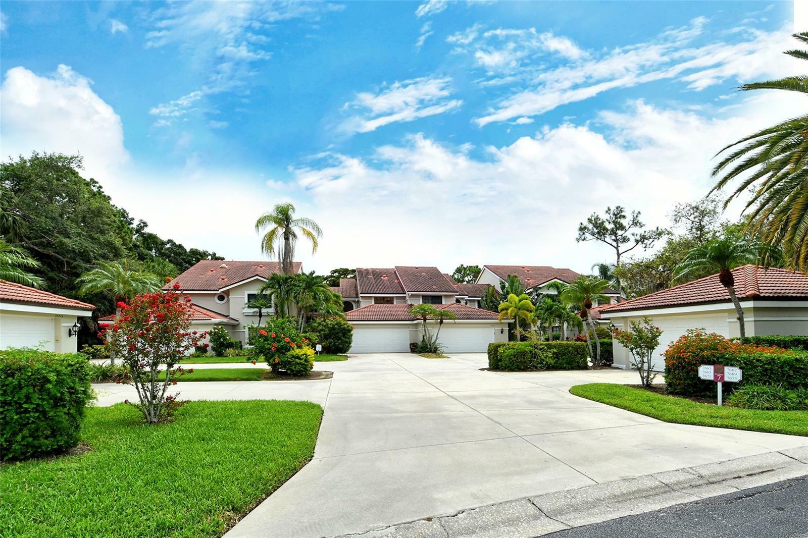 Property Photo:  7673 Fairway Woods Drive 706  FL 34238 