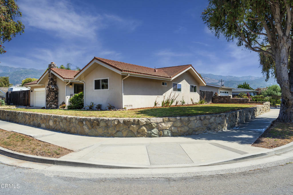 Property Photo:  5522 Cameo Road  CA 93013 