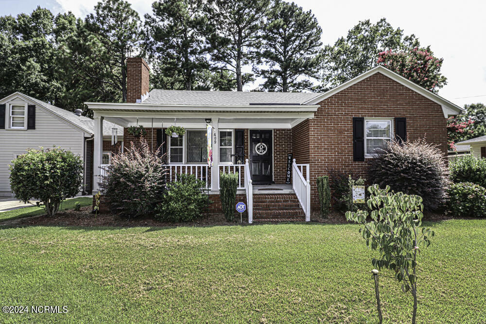 Property Photo:  409 E Green Street  NC 27856 