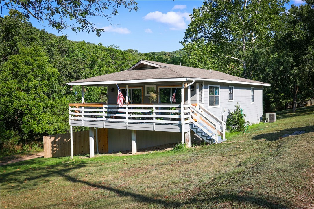 Property Photo:  124 Stateline Drive  AR 72631 