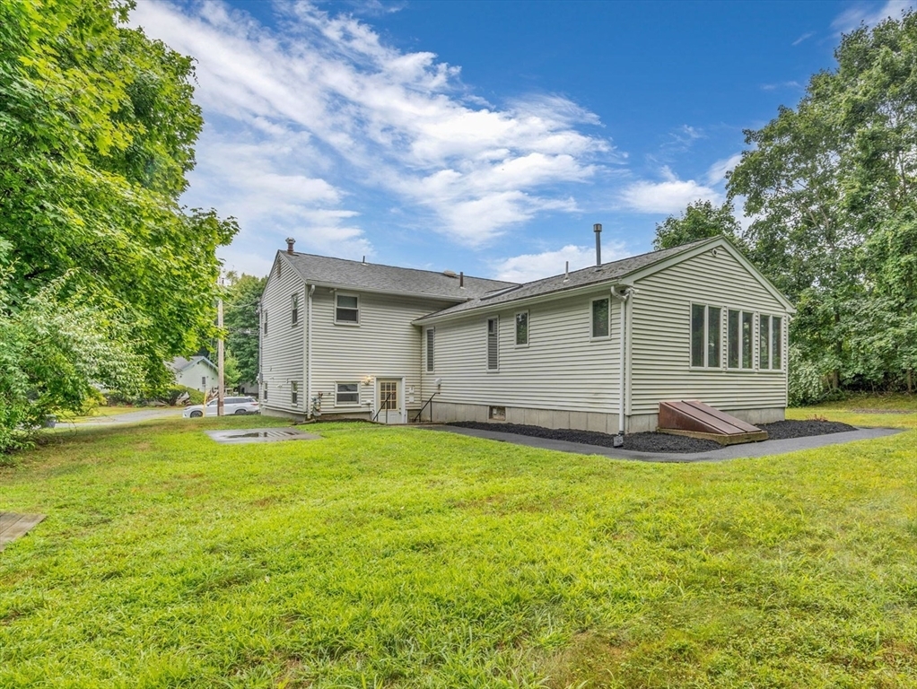 Property Photo:  15 Huron Drive  MA 01749 