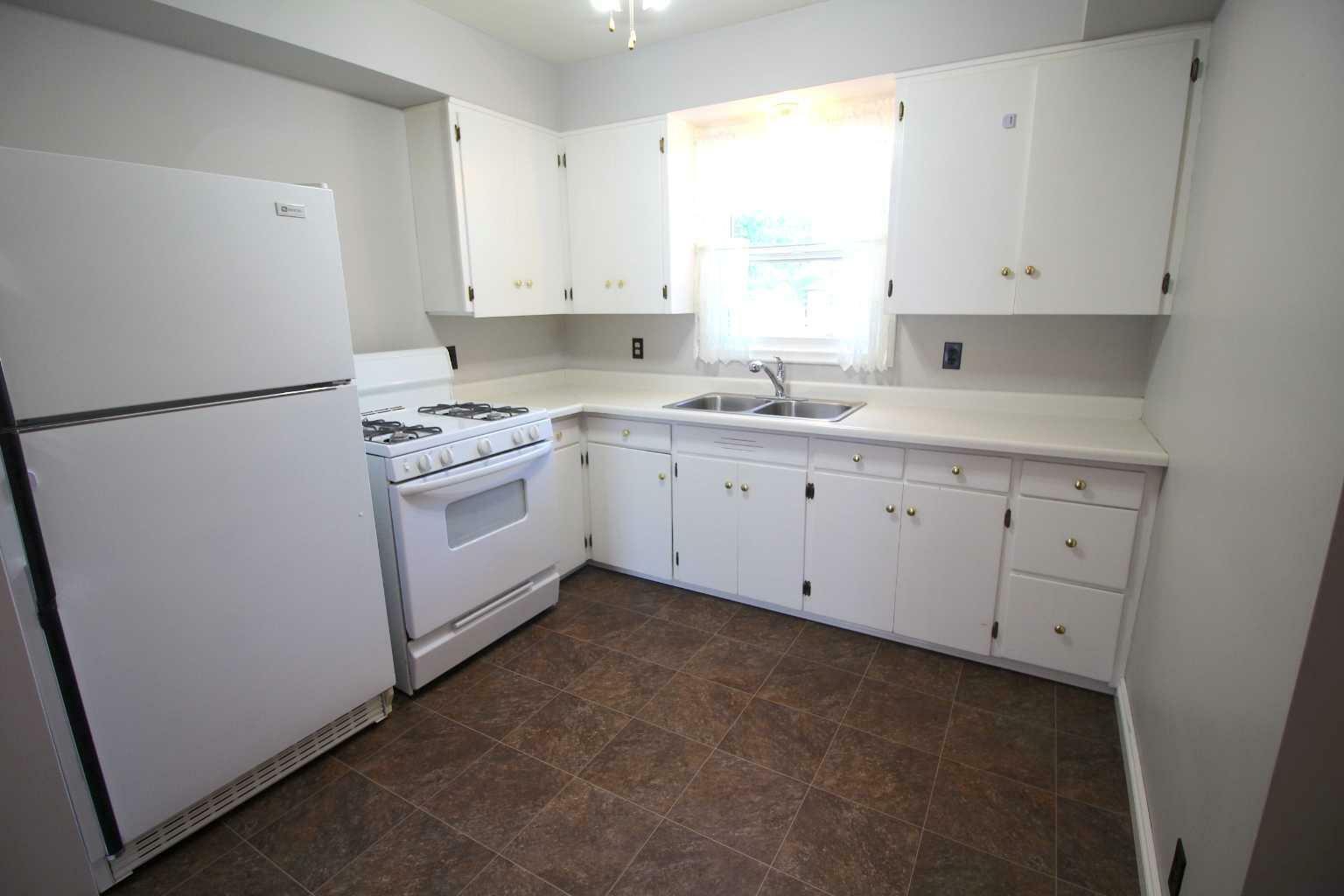 Property Photo:  4624 49 Street  AB T4N 1T5 