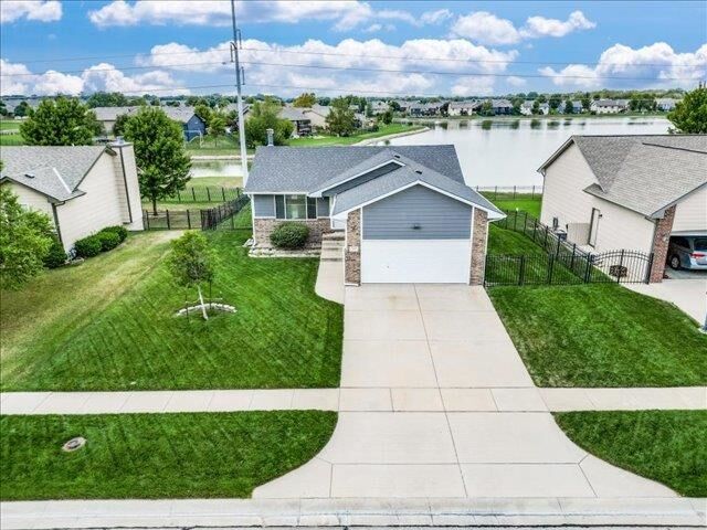 Property Photo:  1825 N Nickelton St  KS 67235 