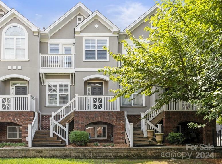 Property Photo:  805 Clarkson Mill Court  NC 28202 