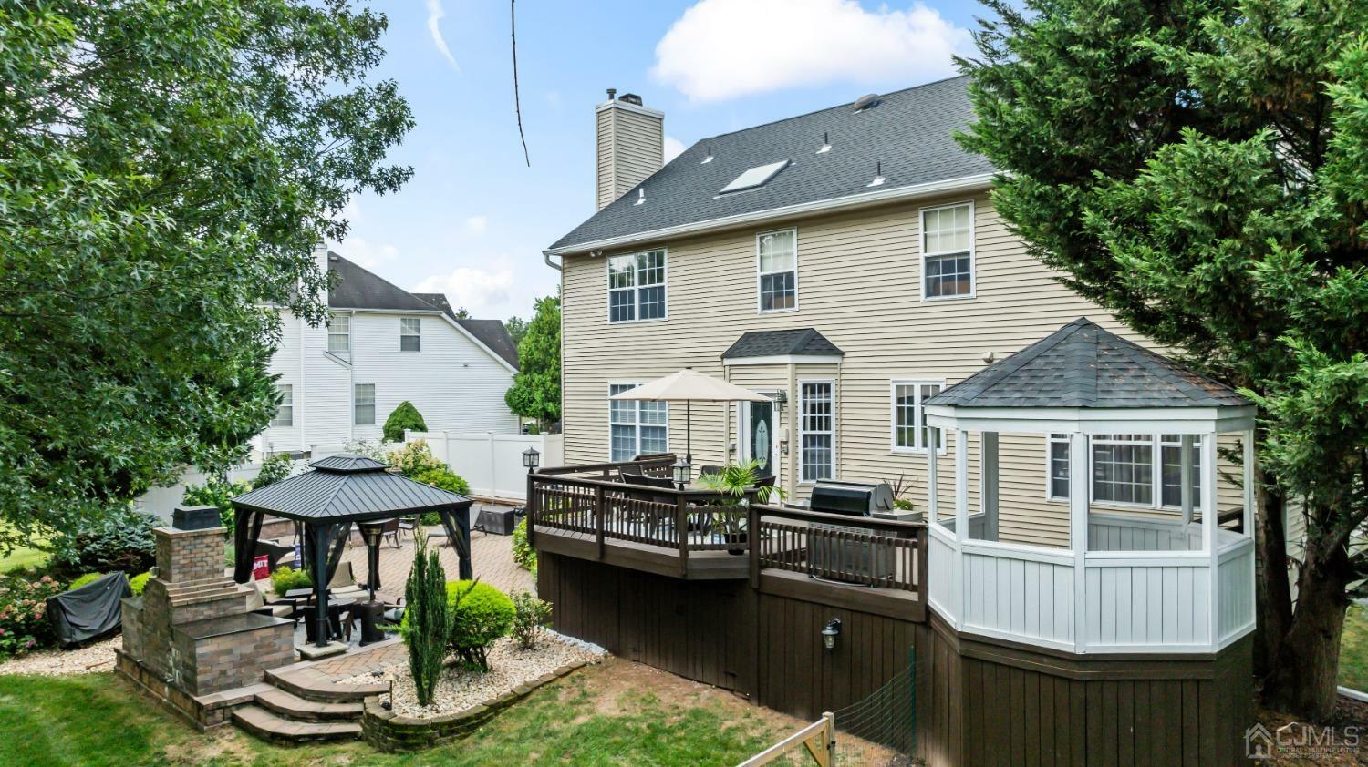 Property Photo:  38 Wisteria Court  NJ 08854 