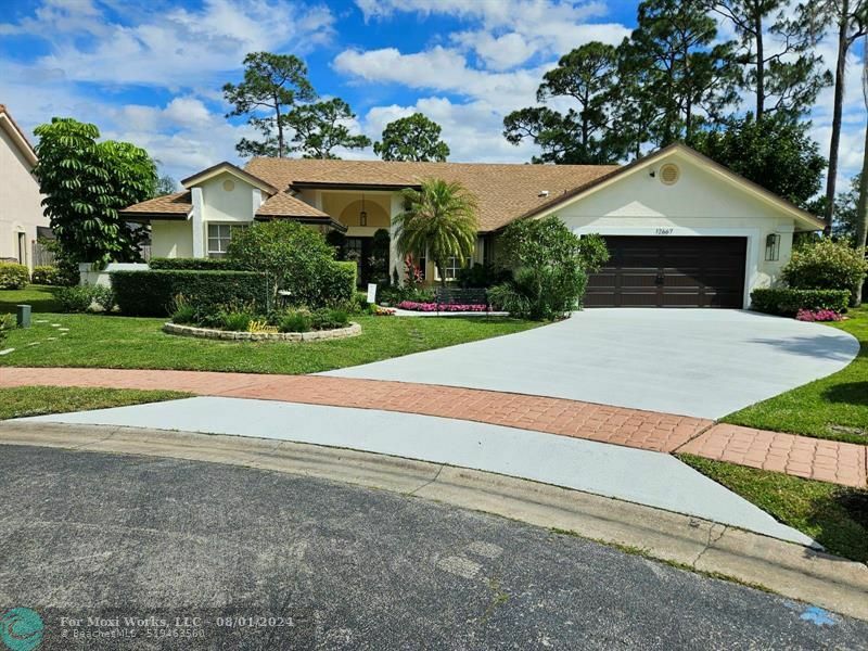 Property Photo:  12667 Headwater Way  FL 33414 