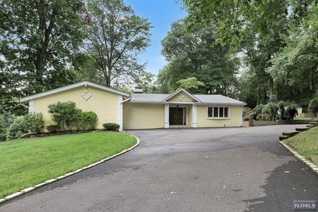 Property Photo: 885 Washington Avenue NJ 07676