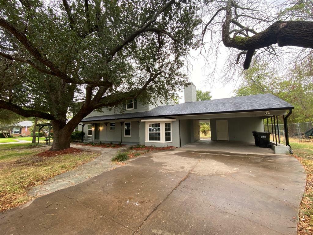 Property Photo:  2333 Holsum Circle  TX 75401 