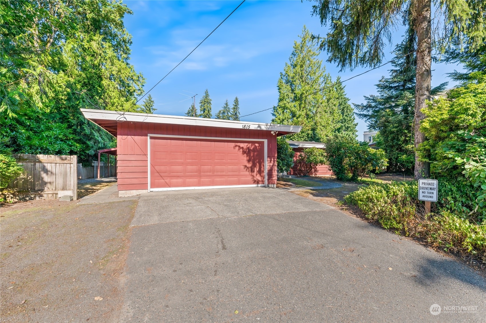 Property Photo:  1815 116th Avenue NE  WA 98004 