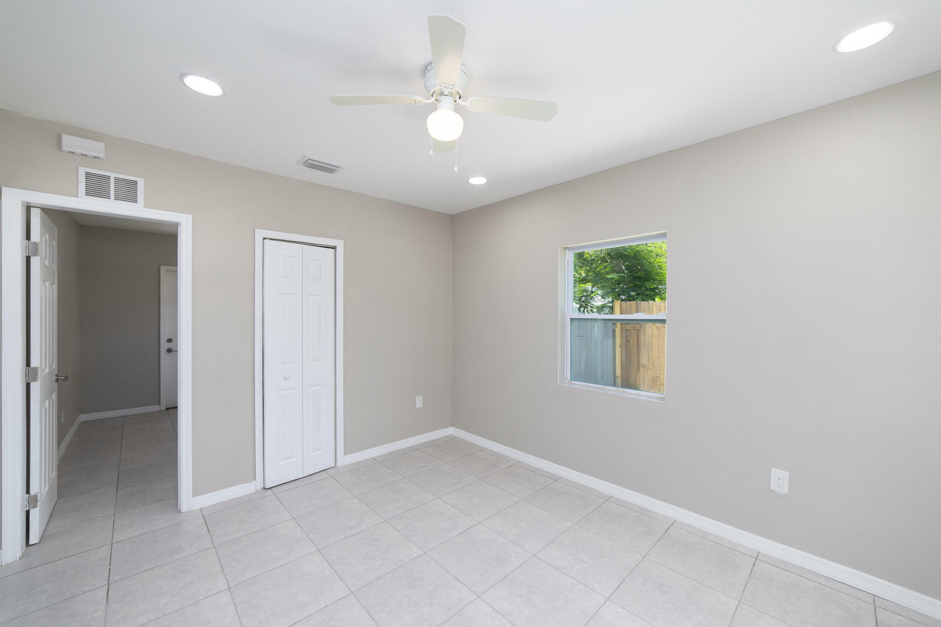 Property Photo:  1003 Mayflower Road  FL 34950 