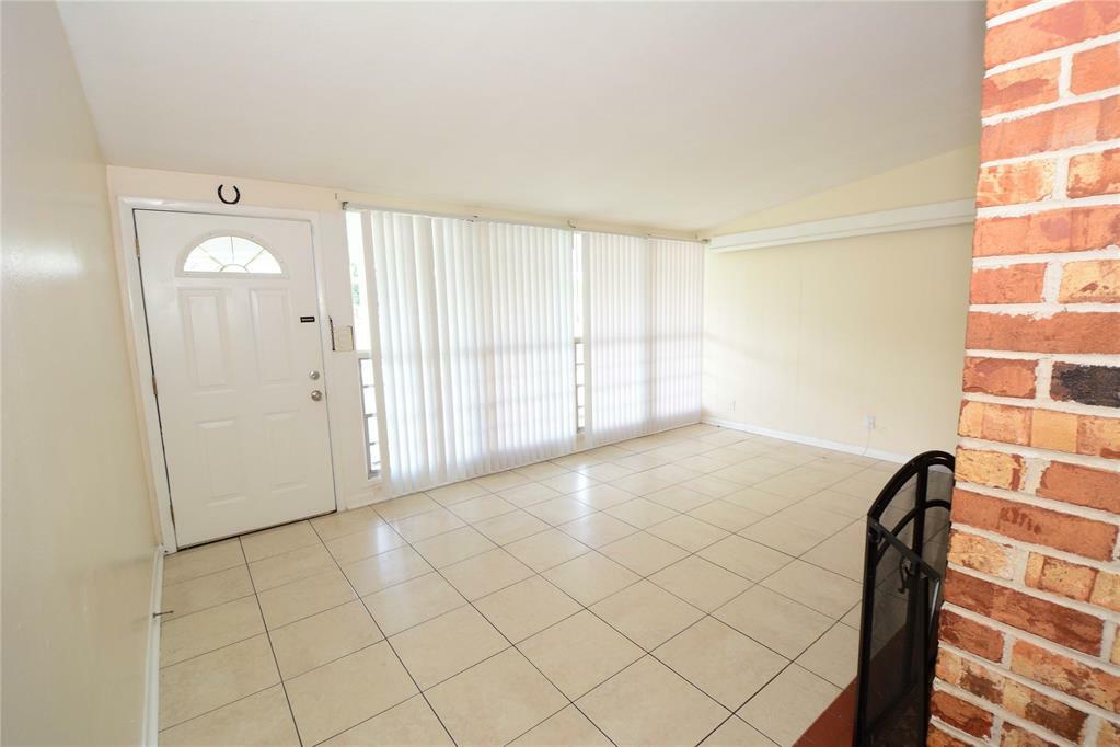 Property Photo:  273 Claudia Drive  FL 32218 