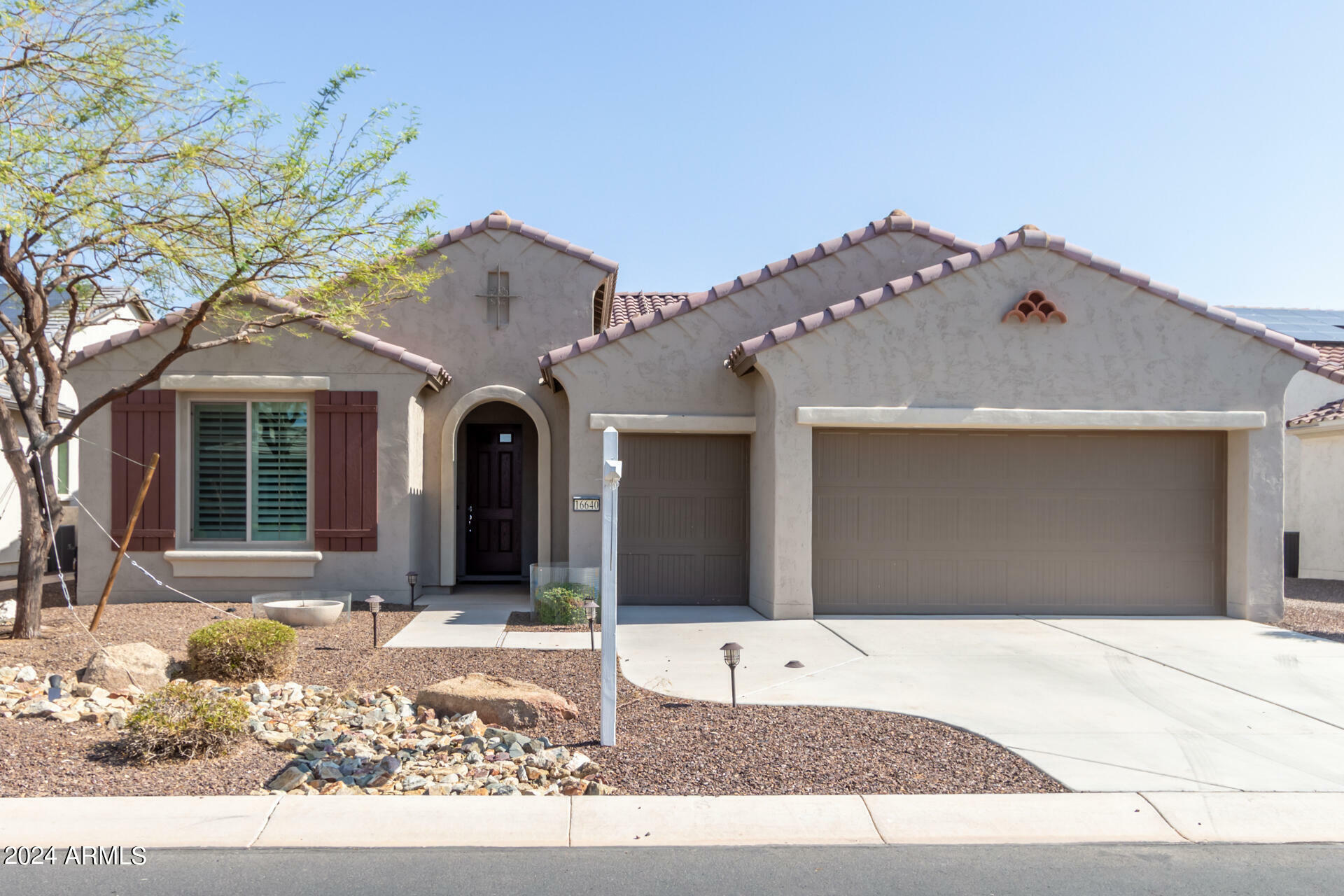 Property Photo:  16640 W Virginia Avenue  AZ 85395 