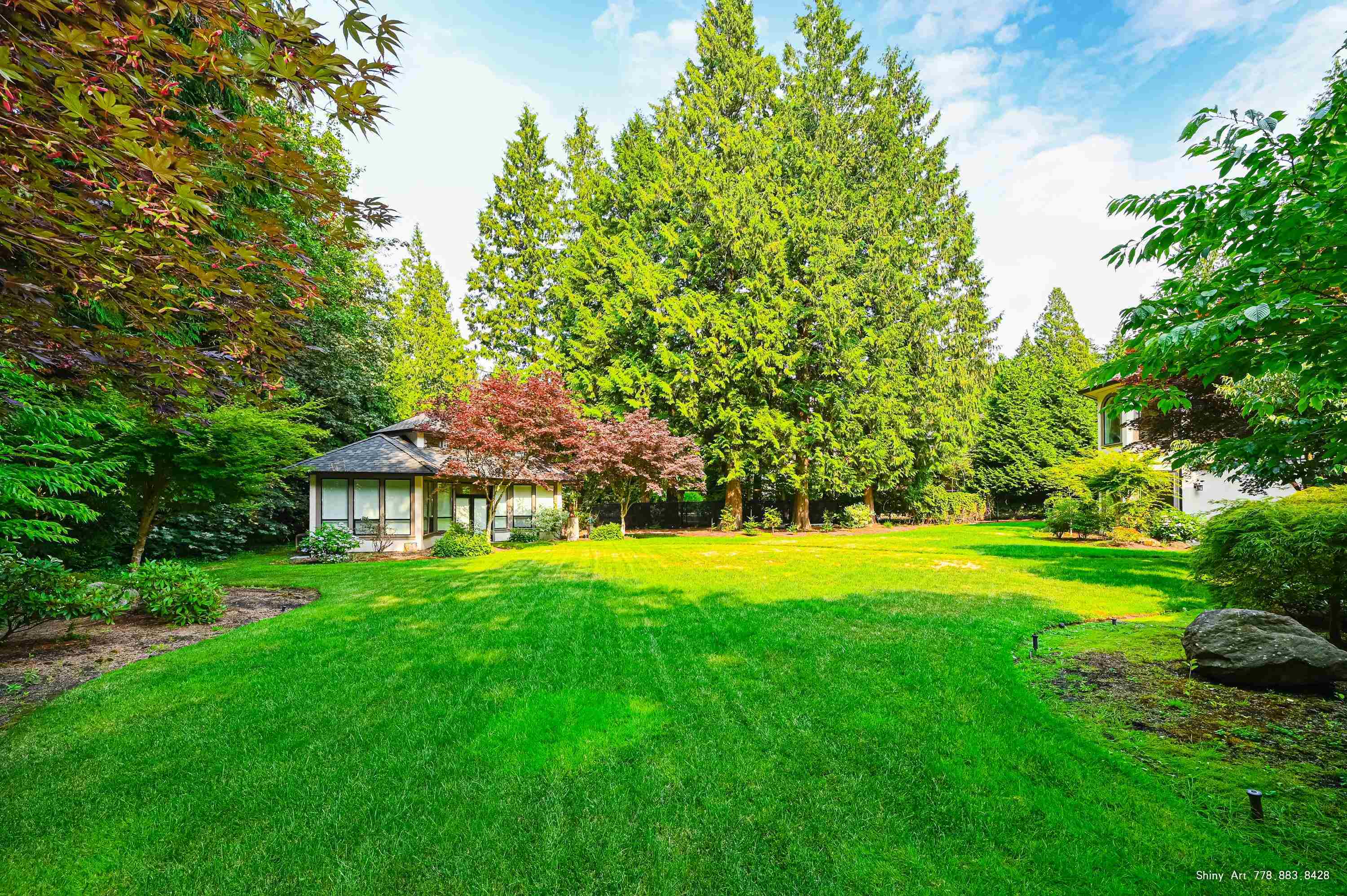 Property Photo:  13479 Vine Maple Drive  BC V4P 1W8 