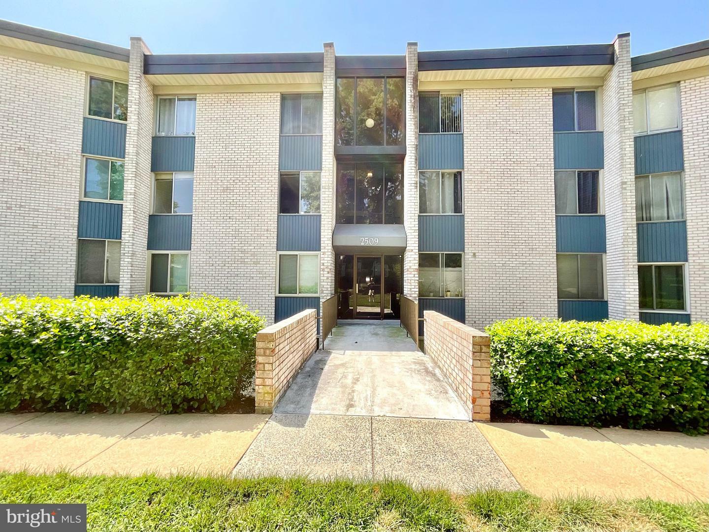 Property Photo:  2509 Baltimore Road 4  MD 20853 