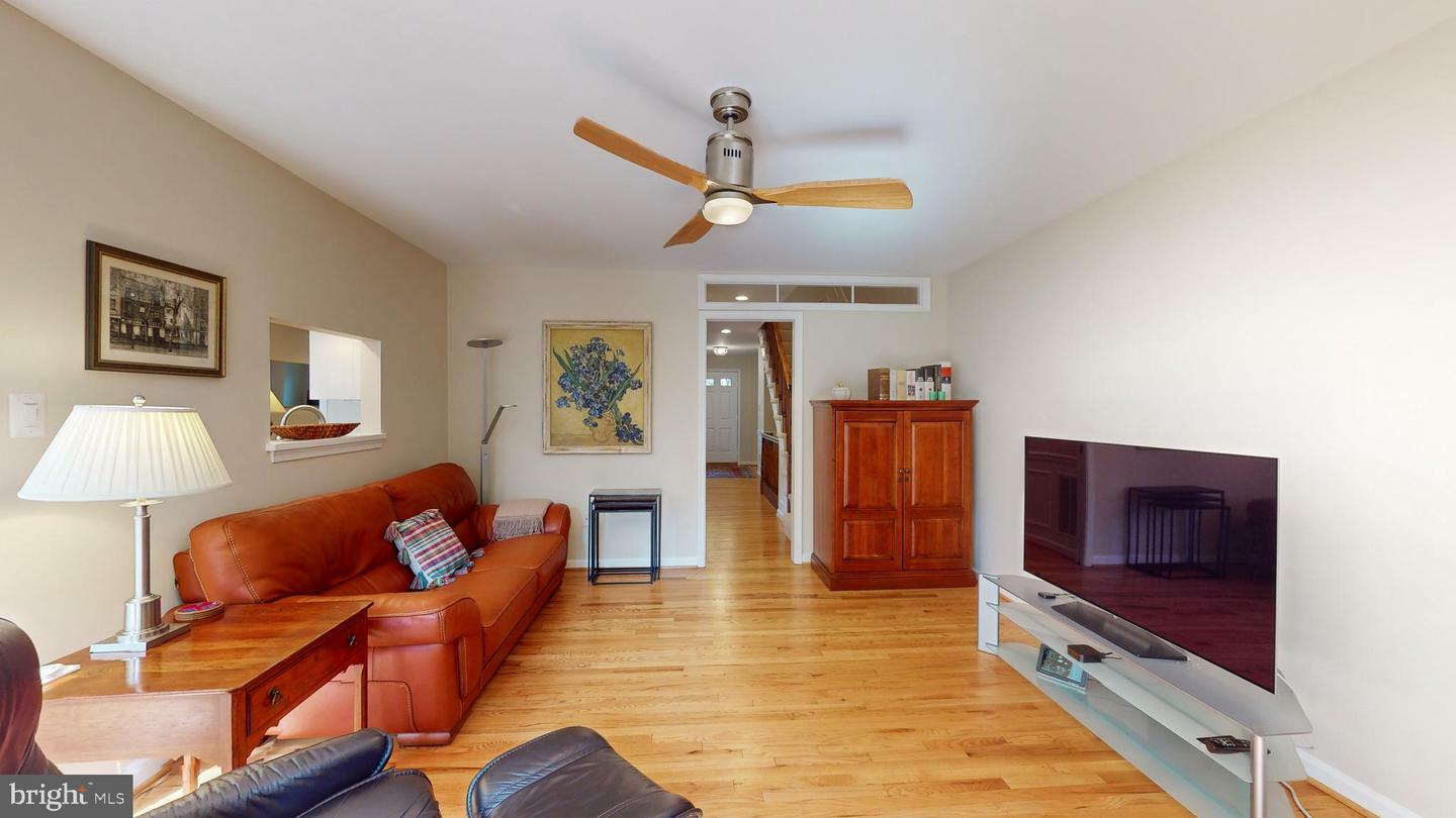 Property Photo:  10923 Brewer House  MD 20852 