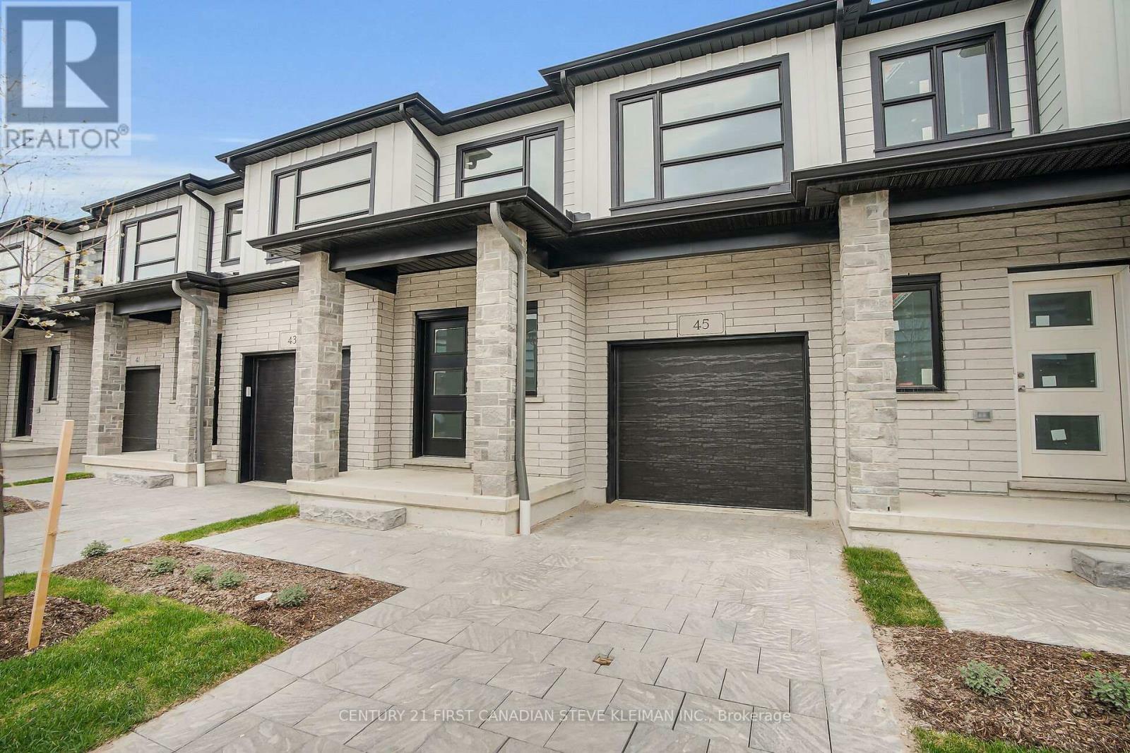 Property Photo: 2700 Buroak Drive 45 ON N6G 5B6