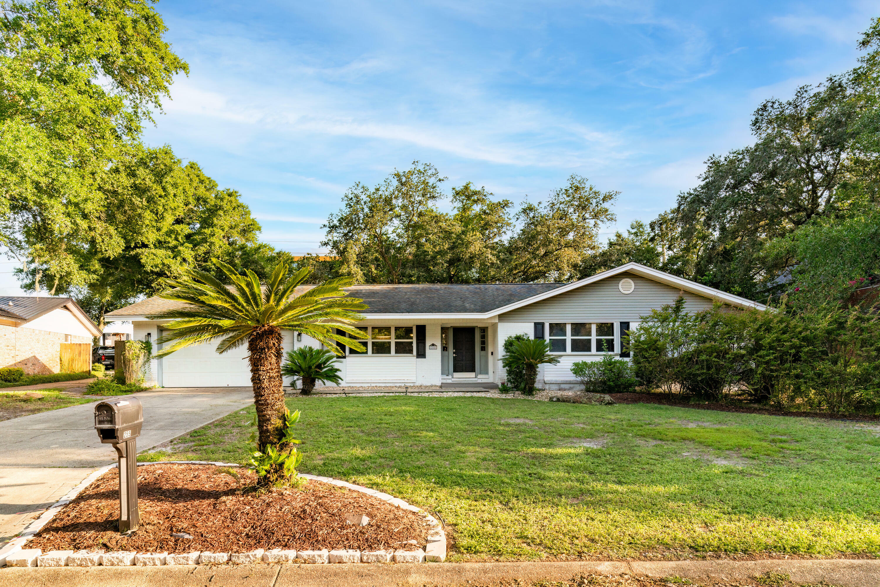 Property Photo:  255 NW Ewing Court  FL 32548 