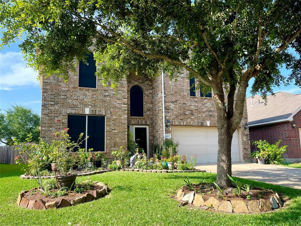 Property Photo:  13607 Summer Spring Lane  TX 77583 