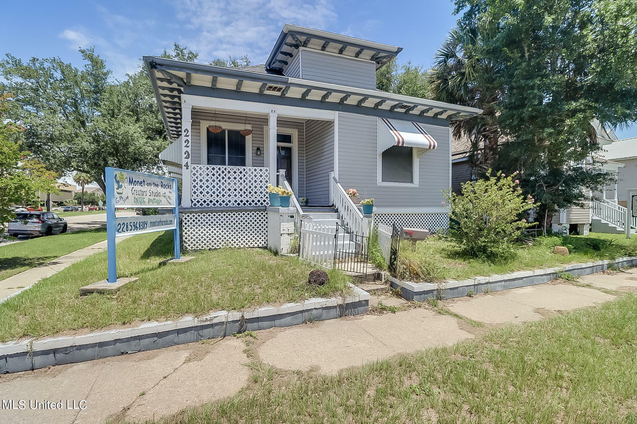 Property Photo:  1702 23rd Avenue  MS 39501 