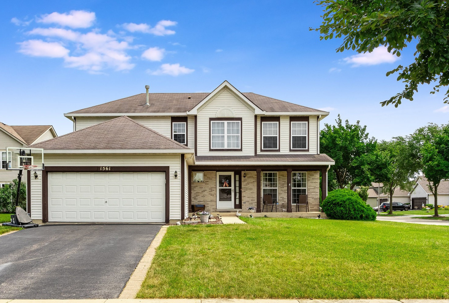 Property Photo:  1561 Bluestem Court  IL 60447 