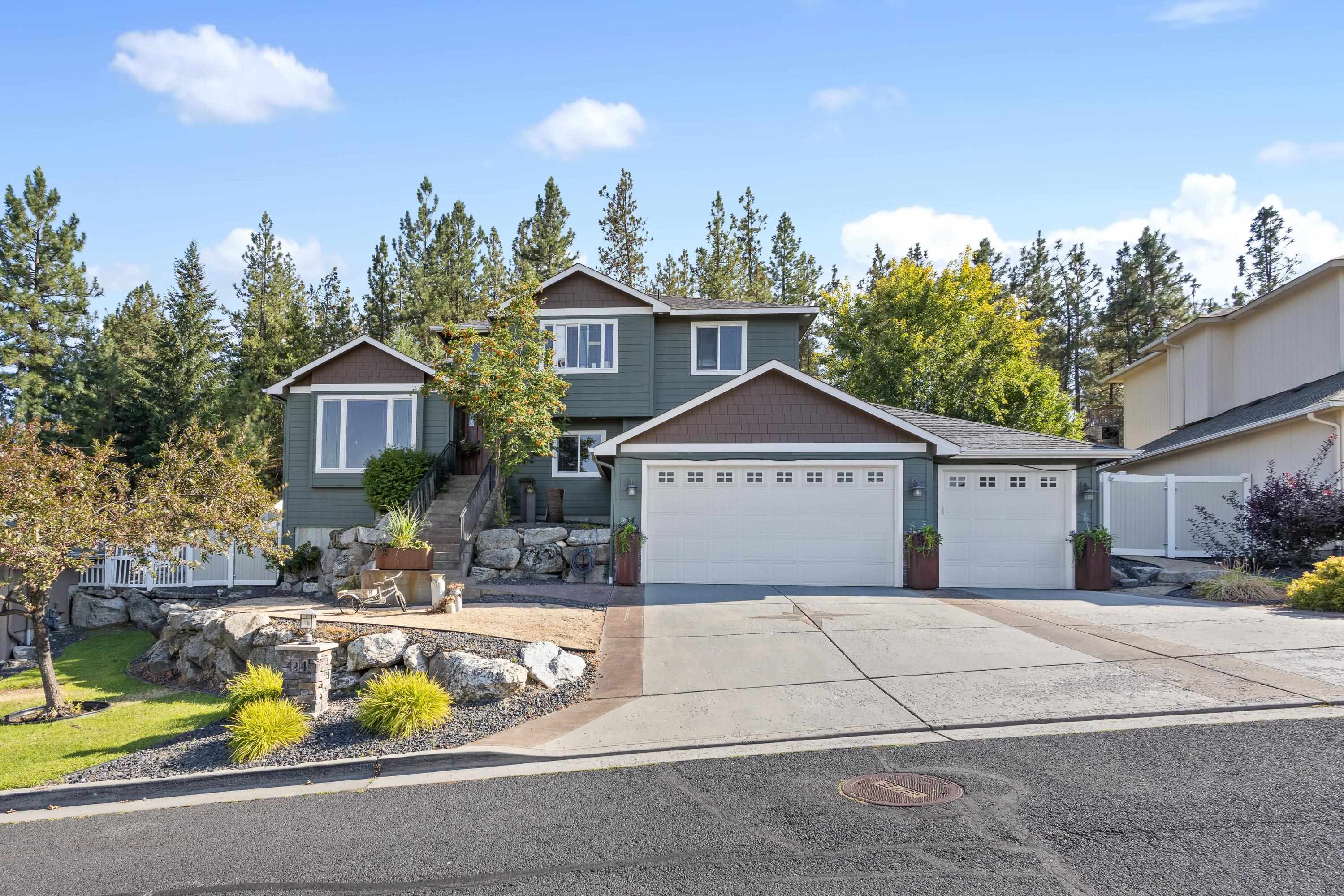 Property Photo:  24 E Sapphire Ln  WA 99208 