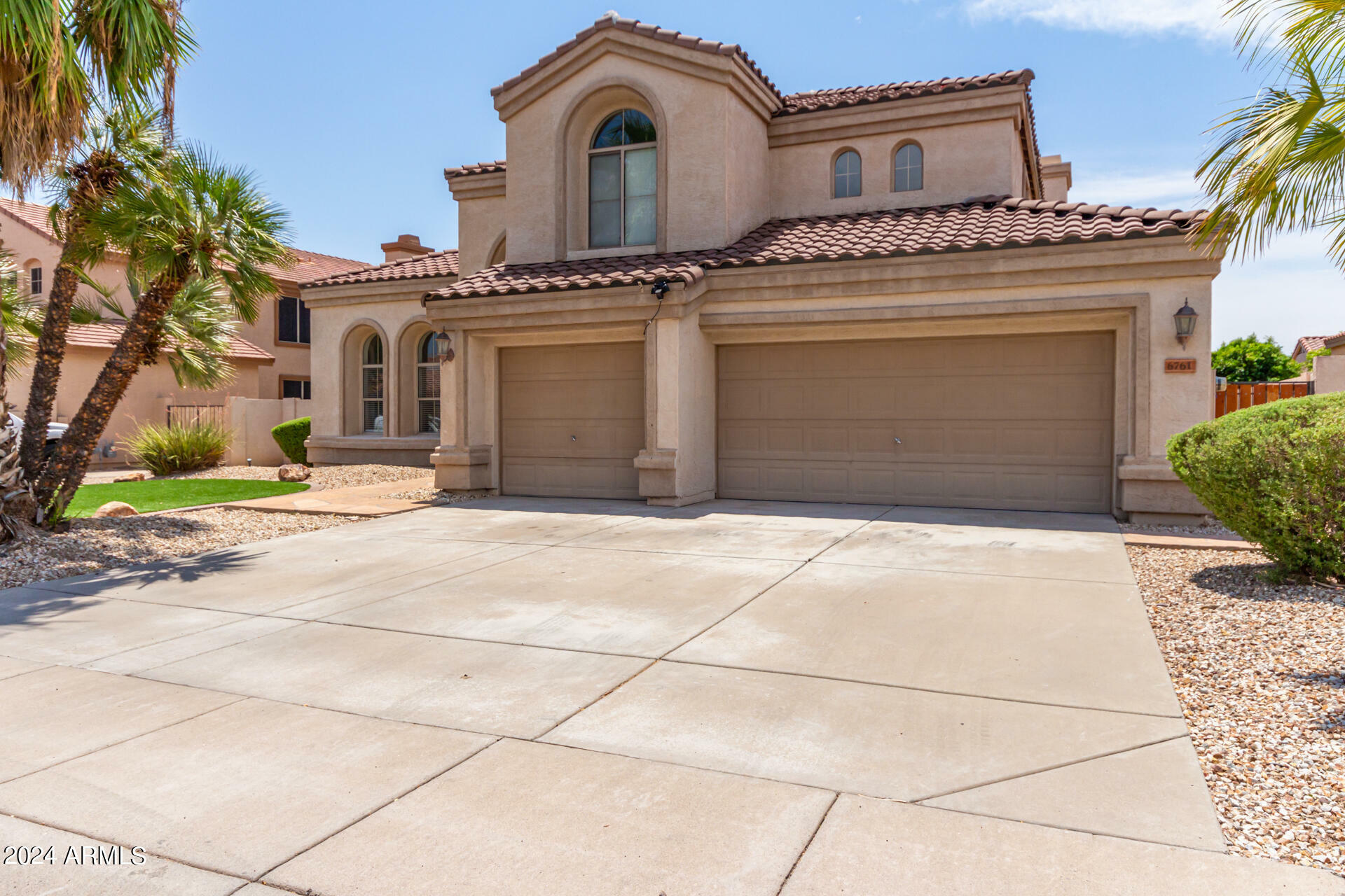 Property Photo:  6761 W Sonnet Drive  AZ 85308 