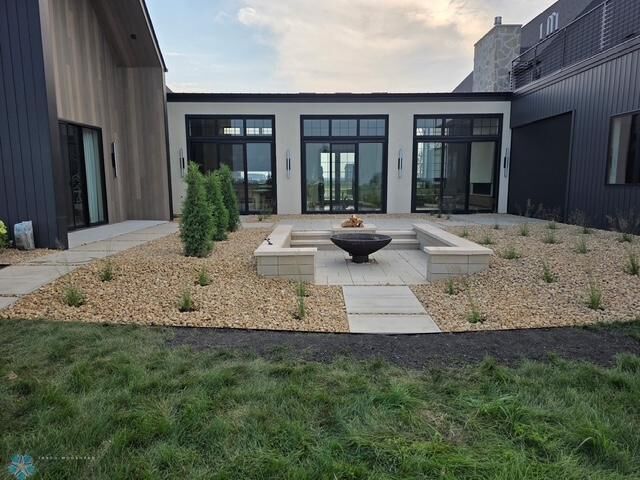 Property Photo:  773 5 Avenue N  ND 58012 