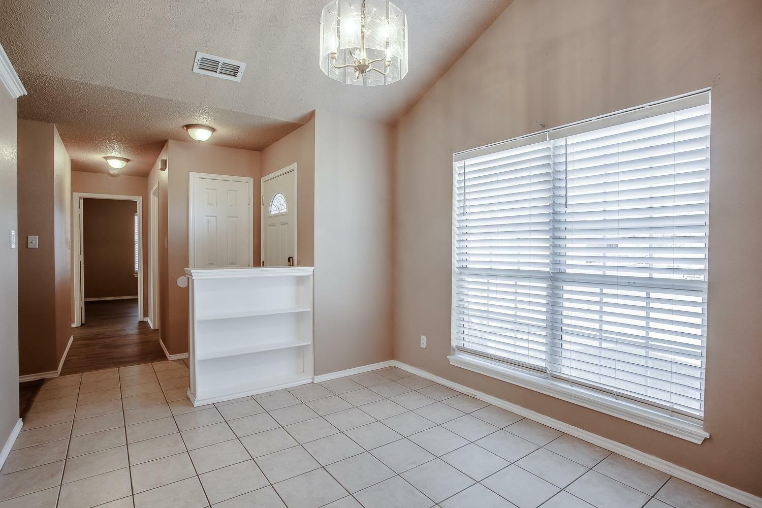 Property Photo:  8418 Uvalde Avenue  TX 79423 