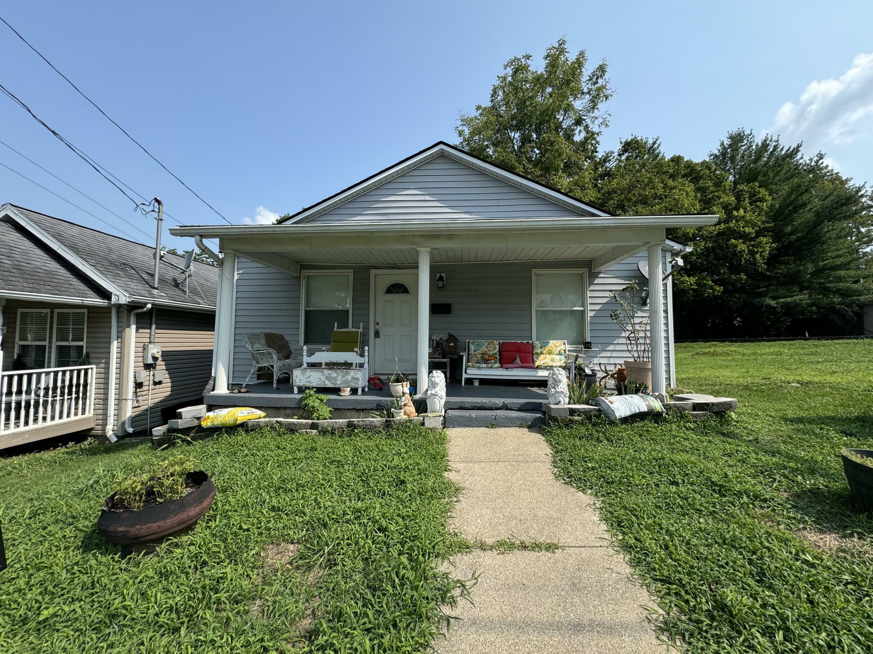 Property Photo:  123 West Jefferson Street  KY 40324 