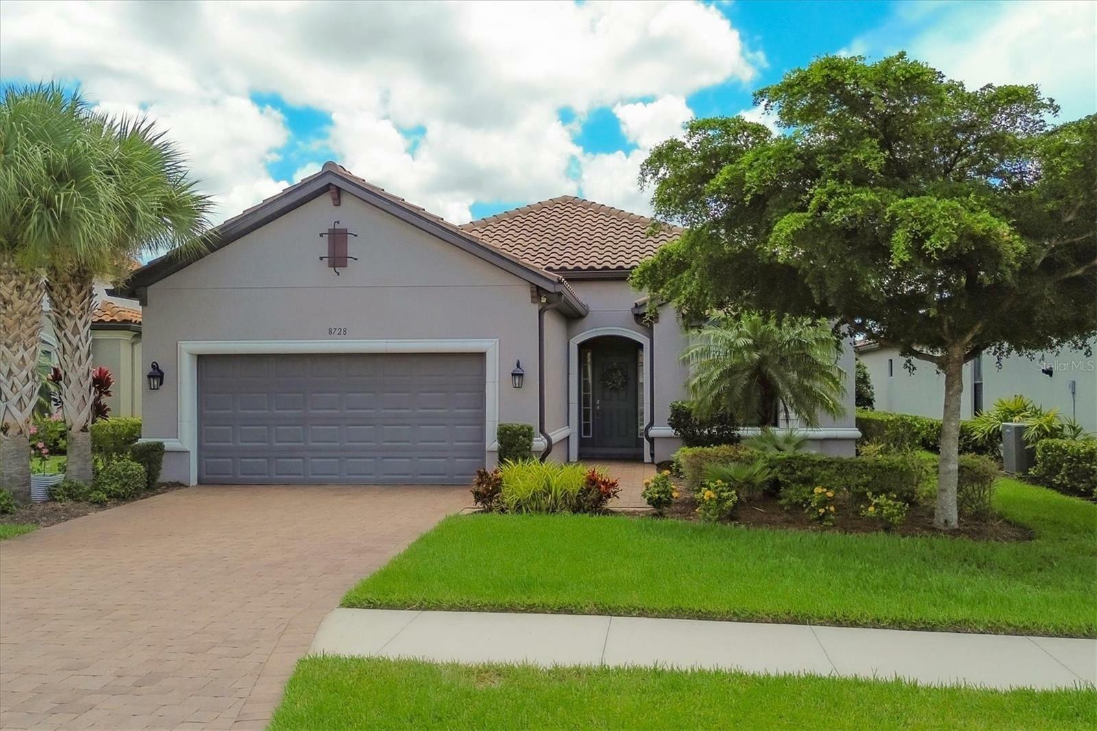 8728 Amaretto Avenue  Sarasota FL 34238 photo