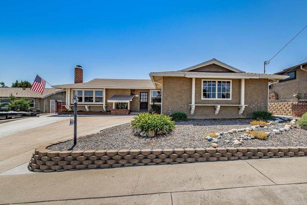 Property Photo: 1615 La Corta Street CA 91945