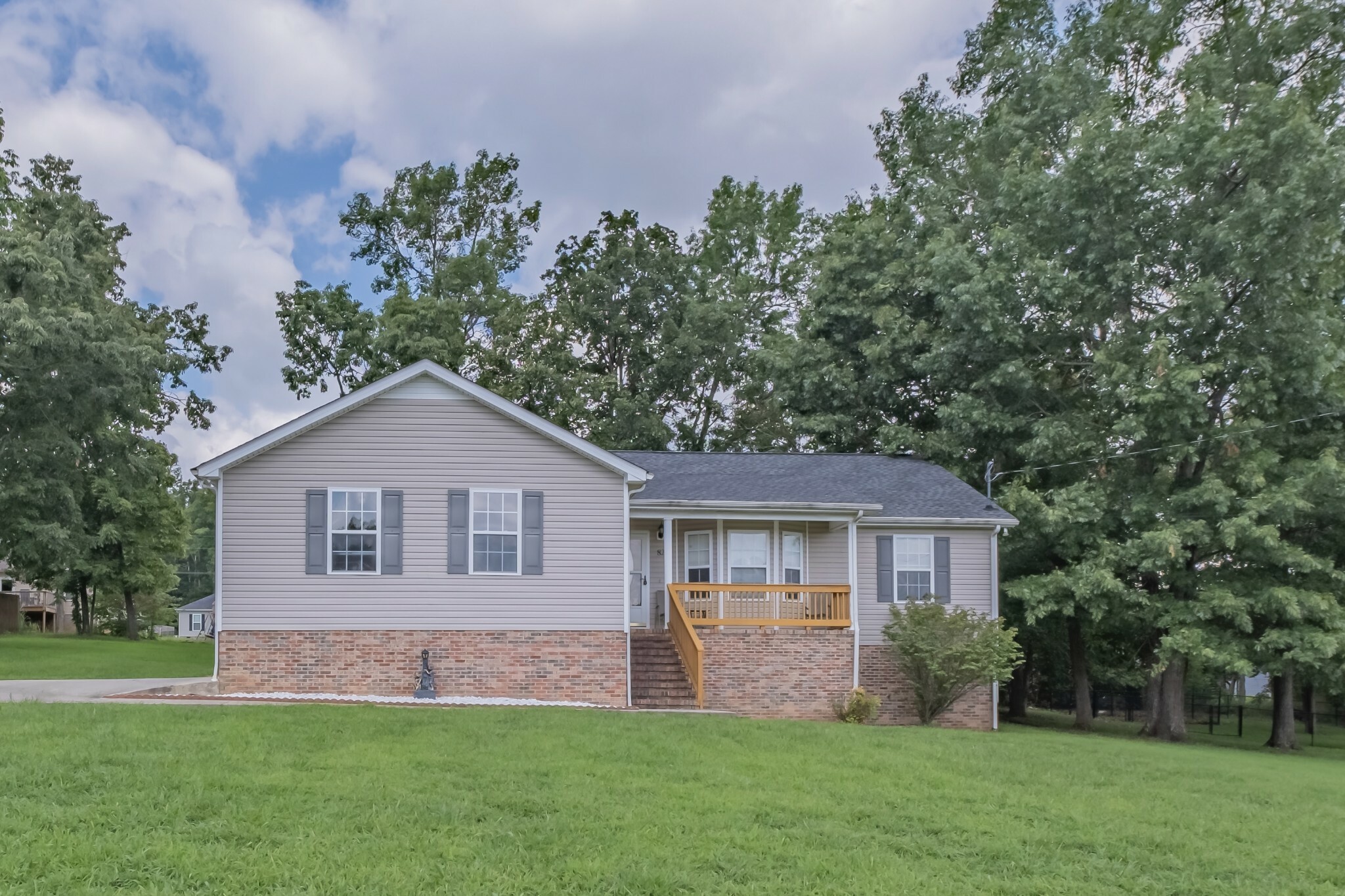 Property Photo: 82 Providence Rd TN 37160