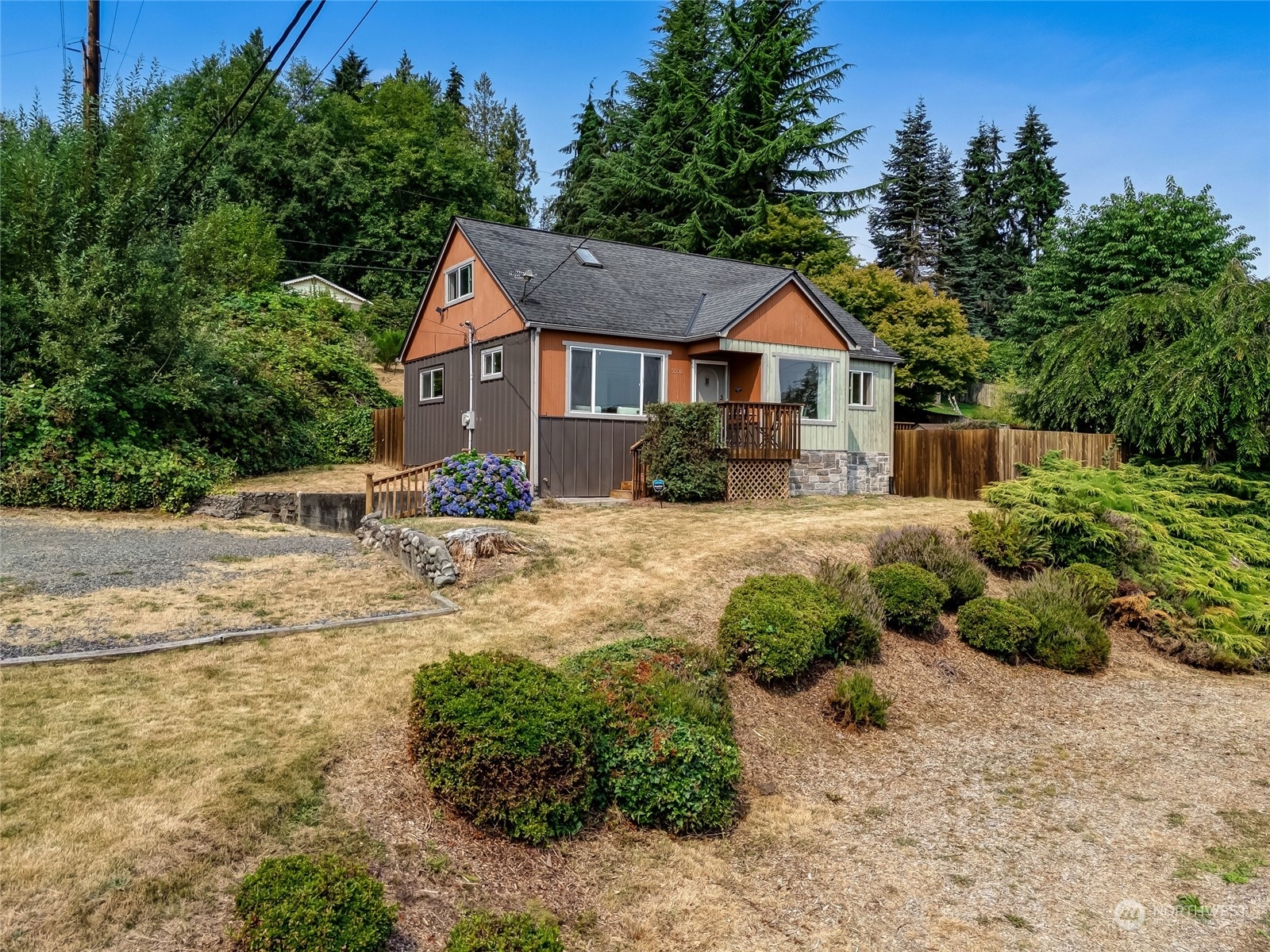 Property Photo:  5530 S 3rd Avenue  WA 98203 