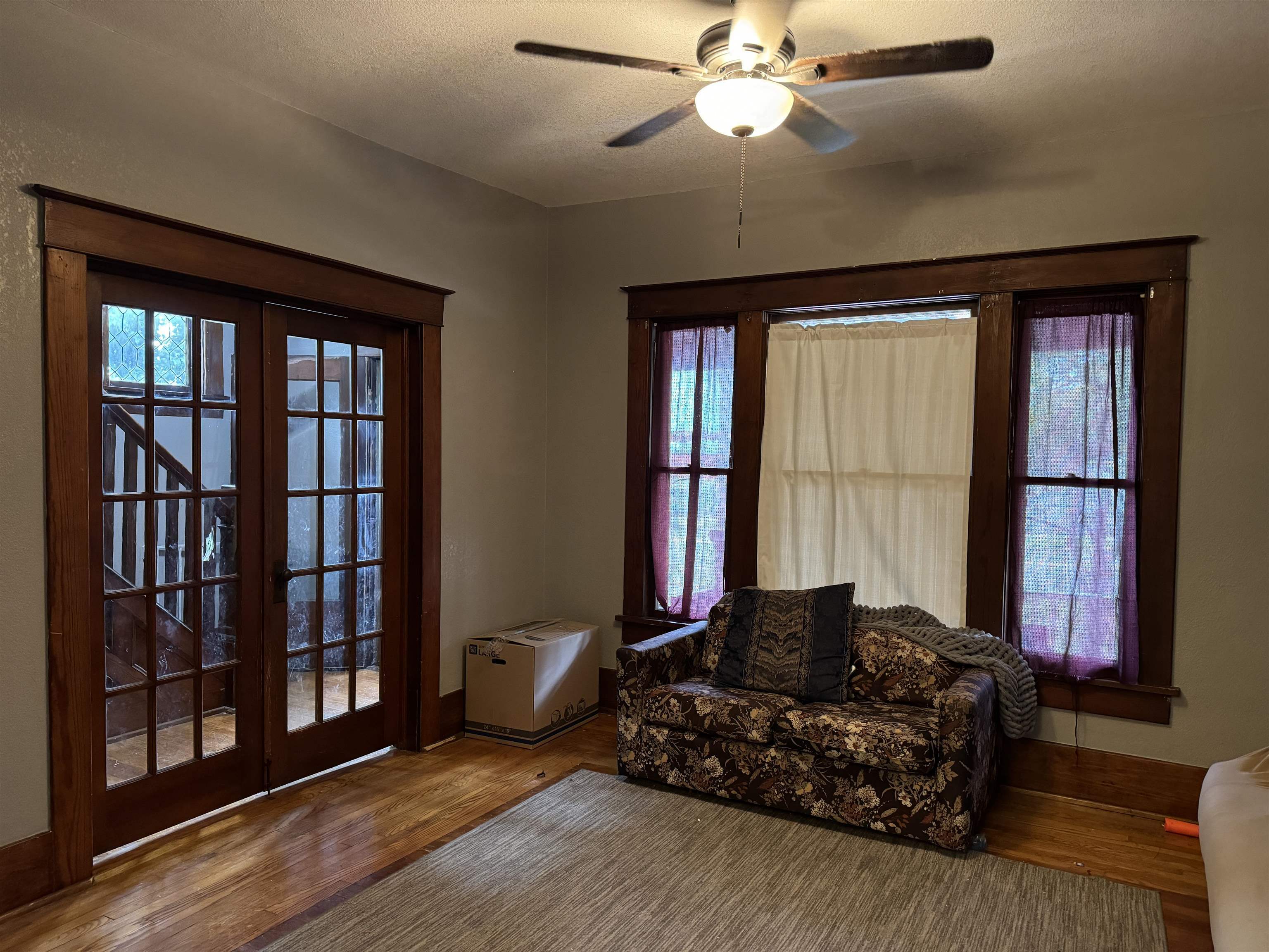 Property Photo:  205 E 1st St  KS 67114 