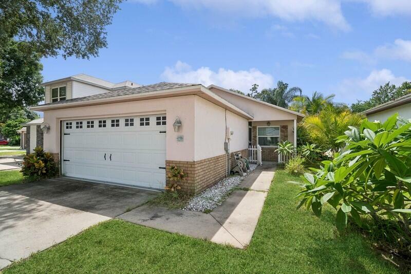 Property Photo:  2705 Winchester Drive  FL 32926 