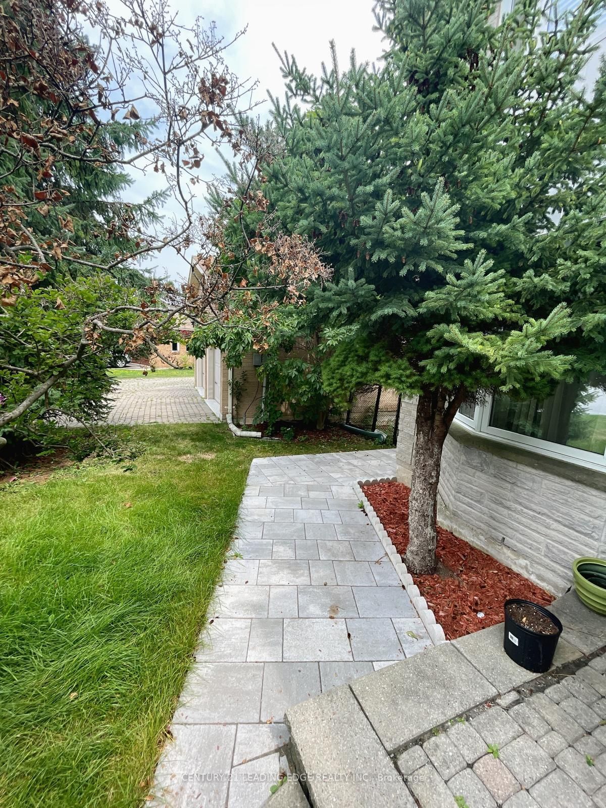 Property Photo:  63 O'Connor Cres  ON L4C 7P8 