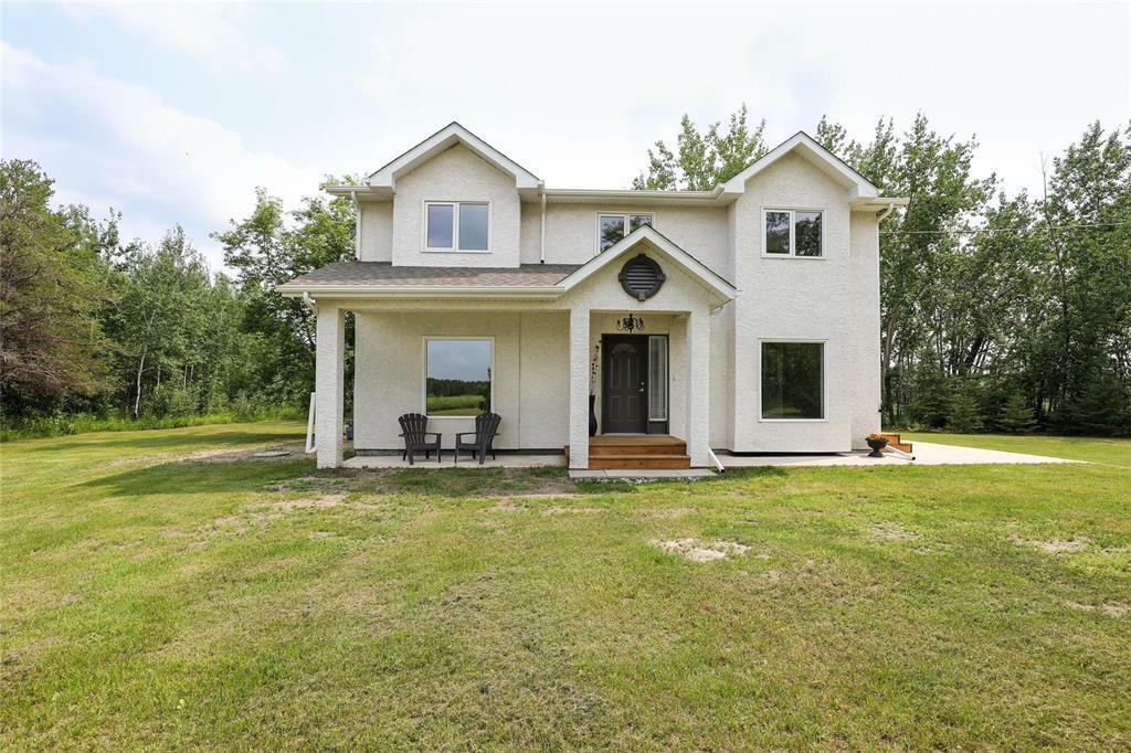 Property Photo:  32042 Road 24 Road North  MB R0A 1J0 