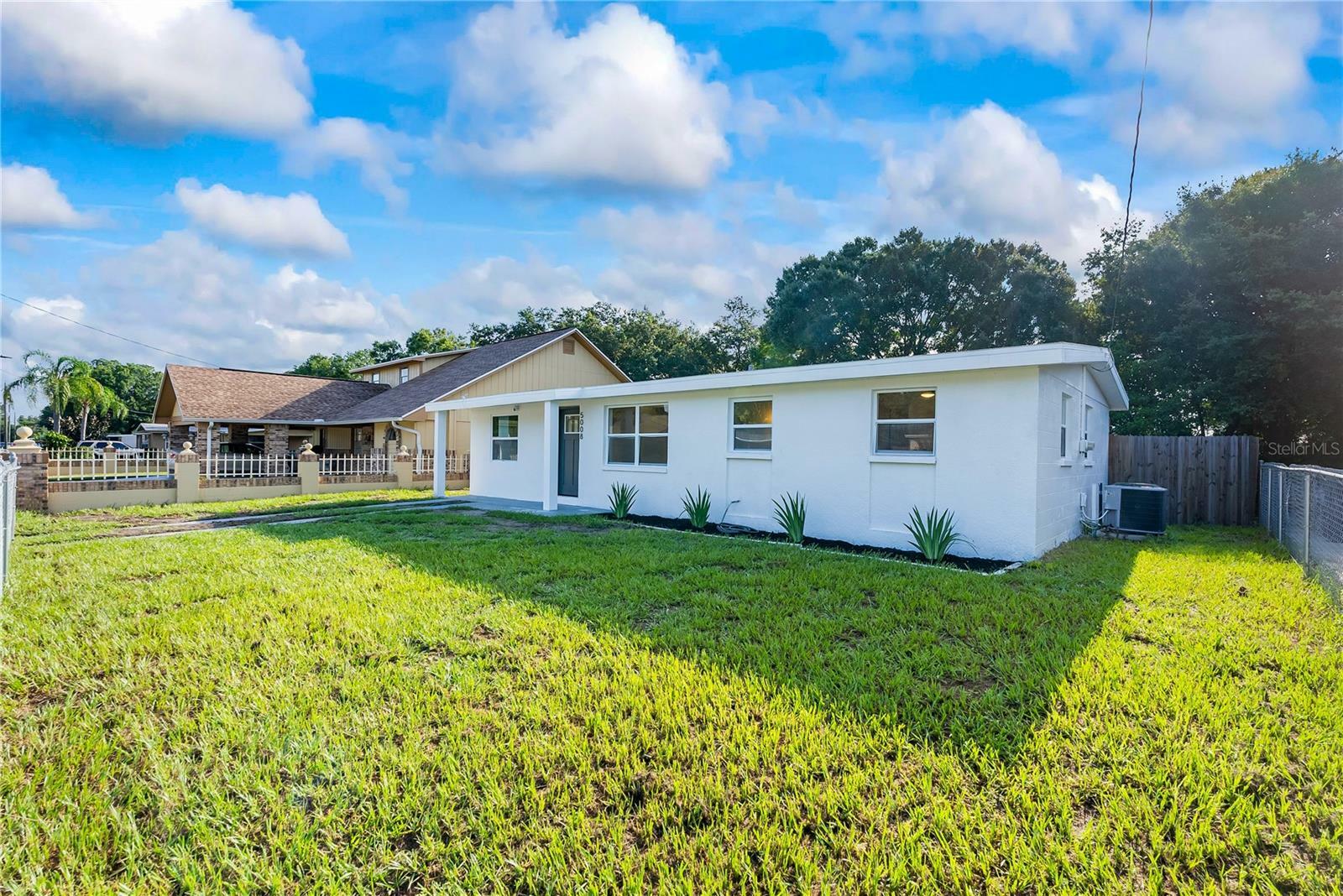 Property Photo:  5008 S 87th Street  FL 33619 