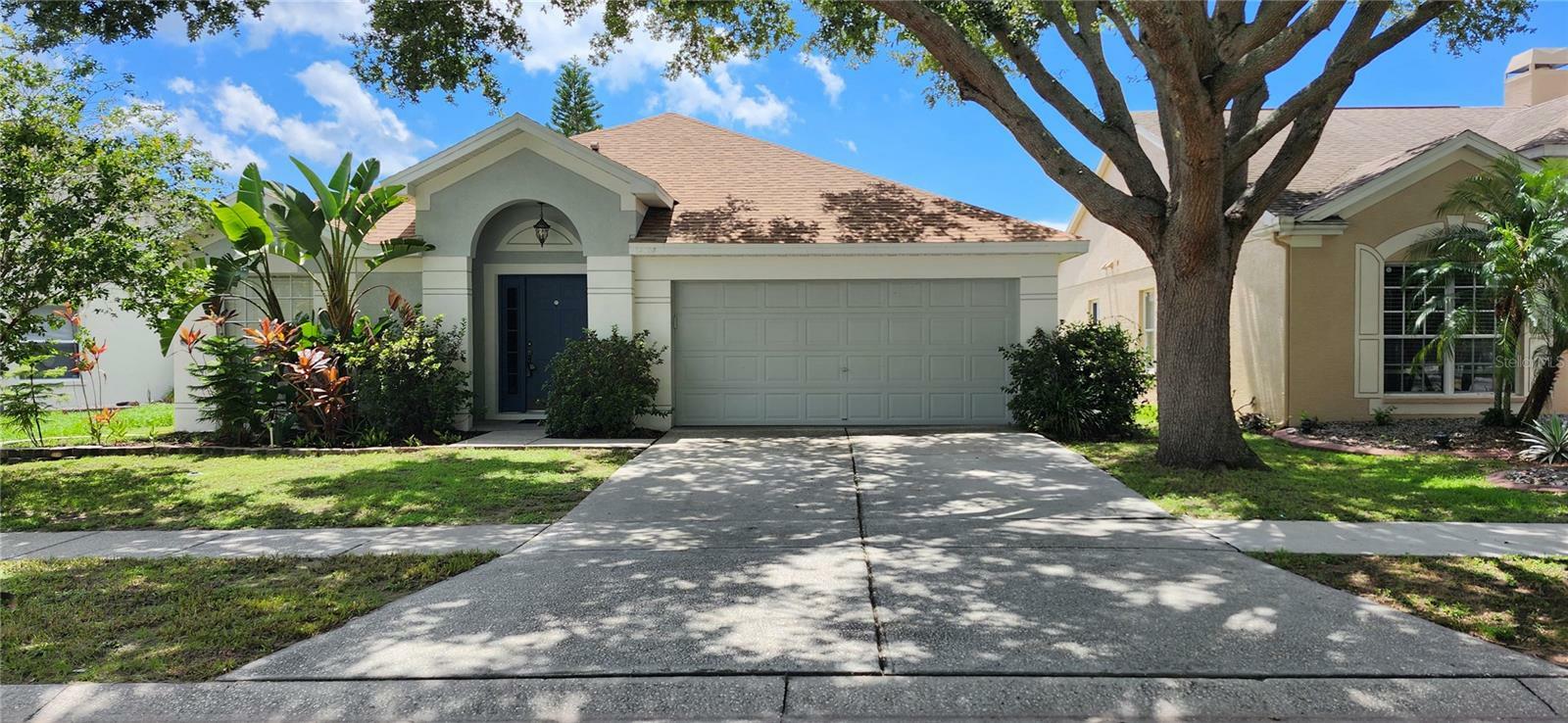 Property Photo:  12507 Midpointe Drive  FL 33578 