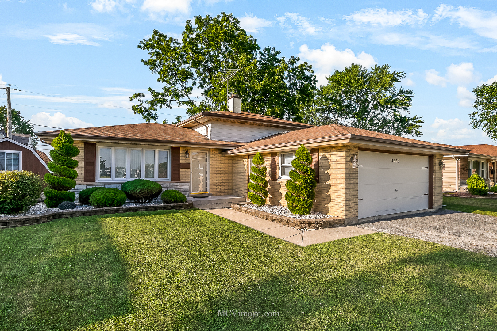 Property Photo:  3220 191st Street  IL 60438 