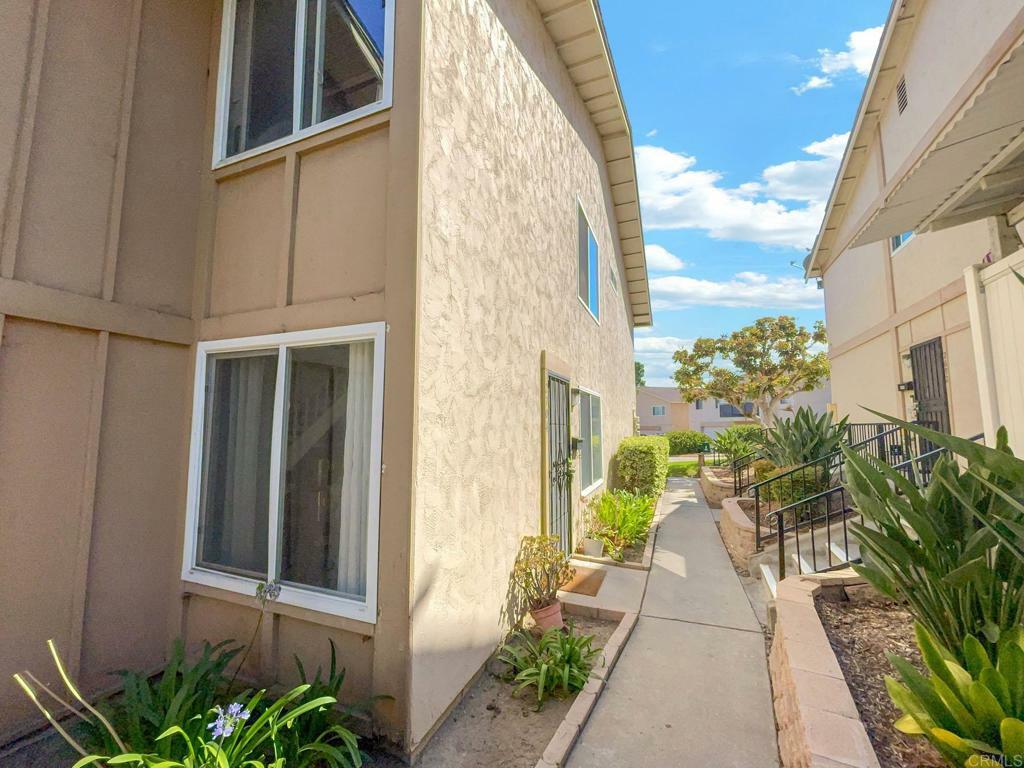 Property Photo:  2704 Alta View Drive  CA 92139 