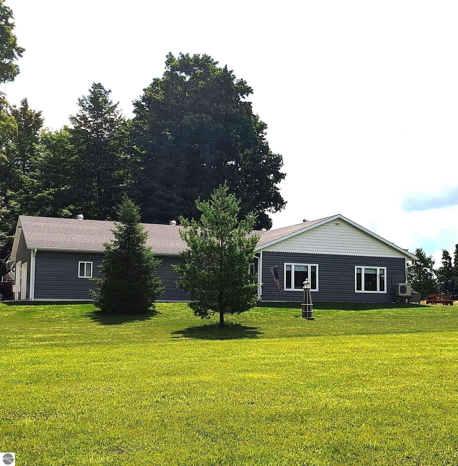 Property Photo:  8911 S 35 Road  MI 49601 