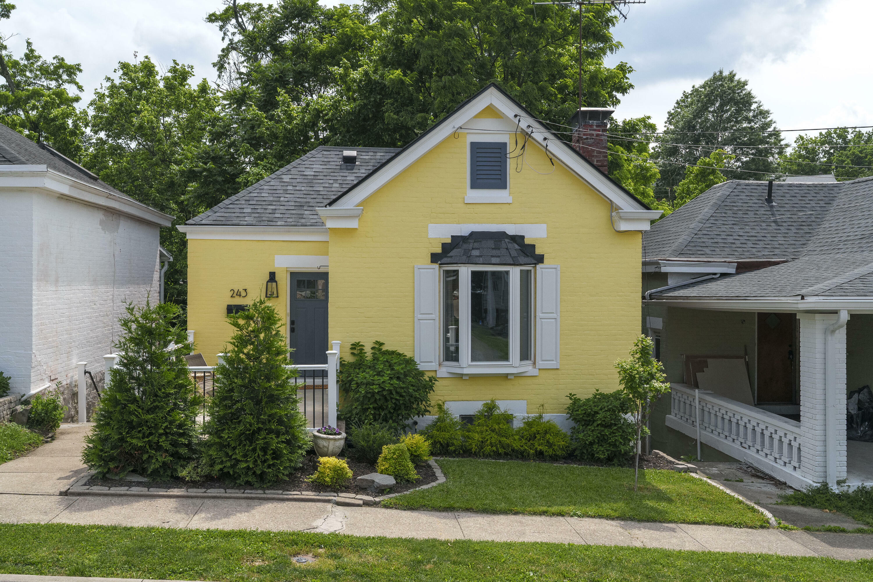 Property Photo:  243 Evergreen Avenue  KY 41071 