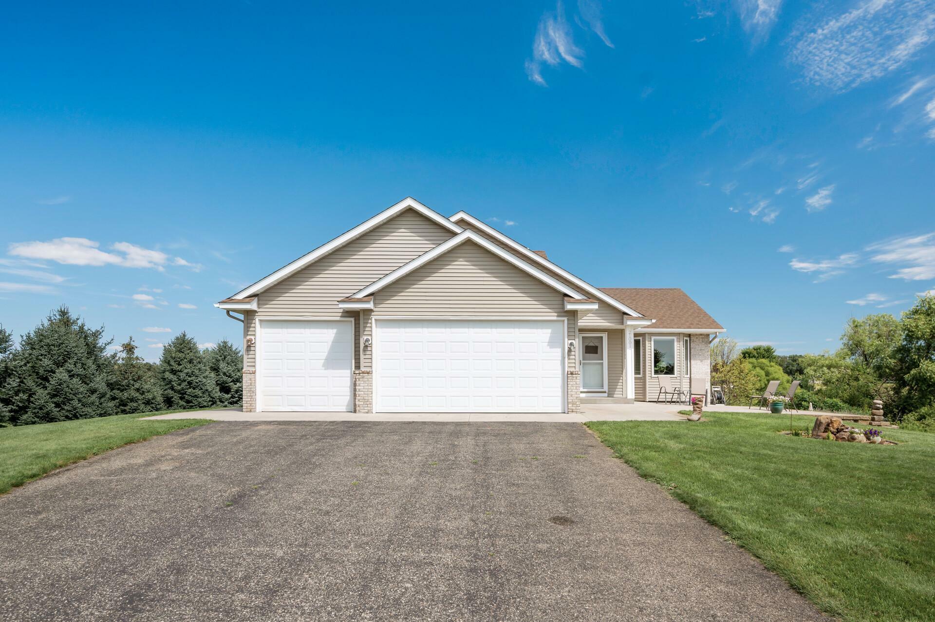 Property Photo:  21001 Ghia Street NE  MN 55011 