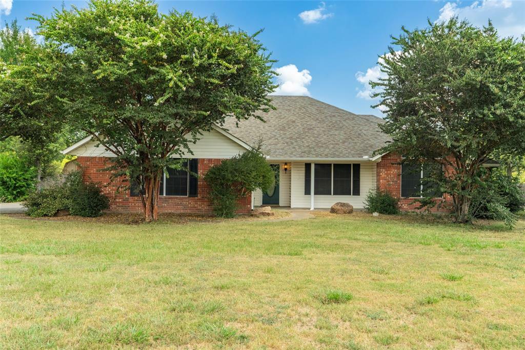 Property Photo:  1021 Ashley Lane  TX 75428 