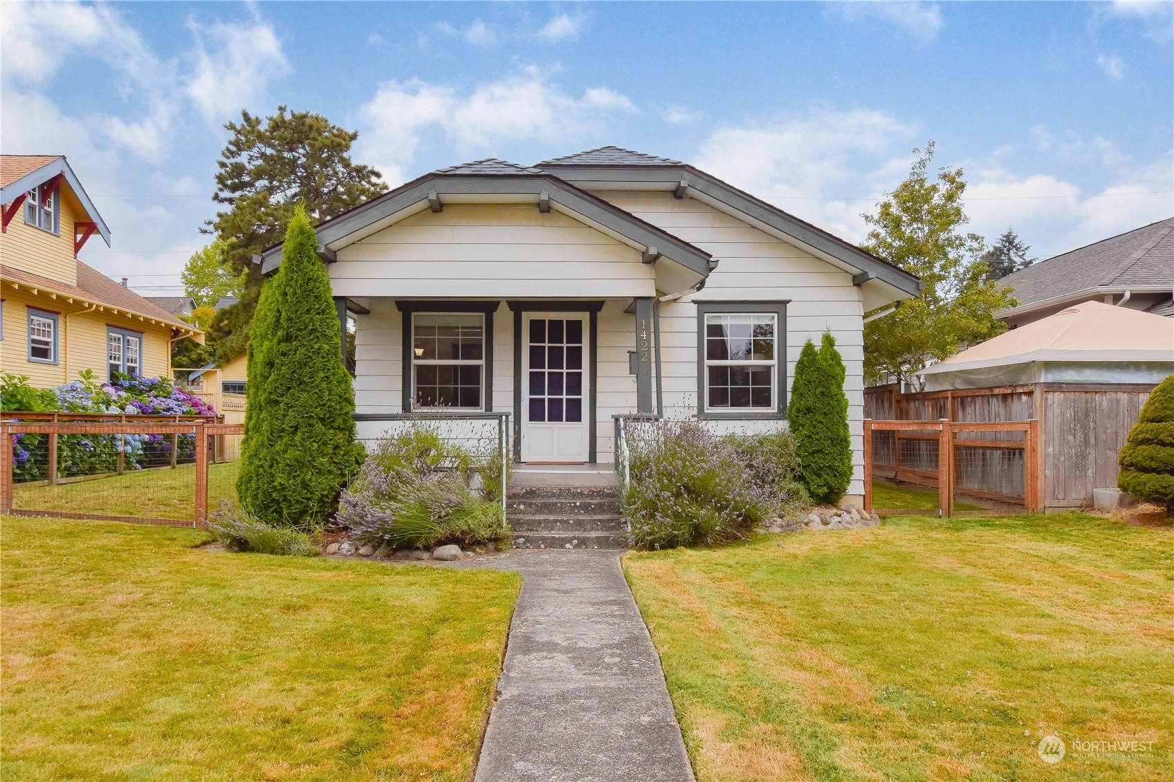 1422 Oakes Avenue  Everett WA 98201 photo