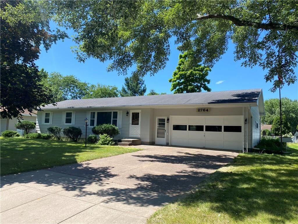 Property Photo:  2764 Wellington Drive E  WI 54703 