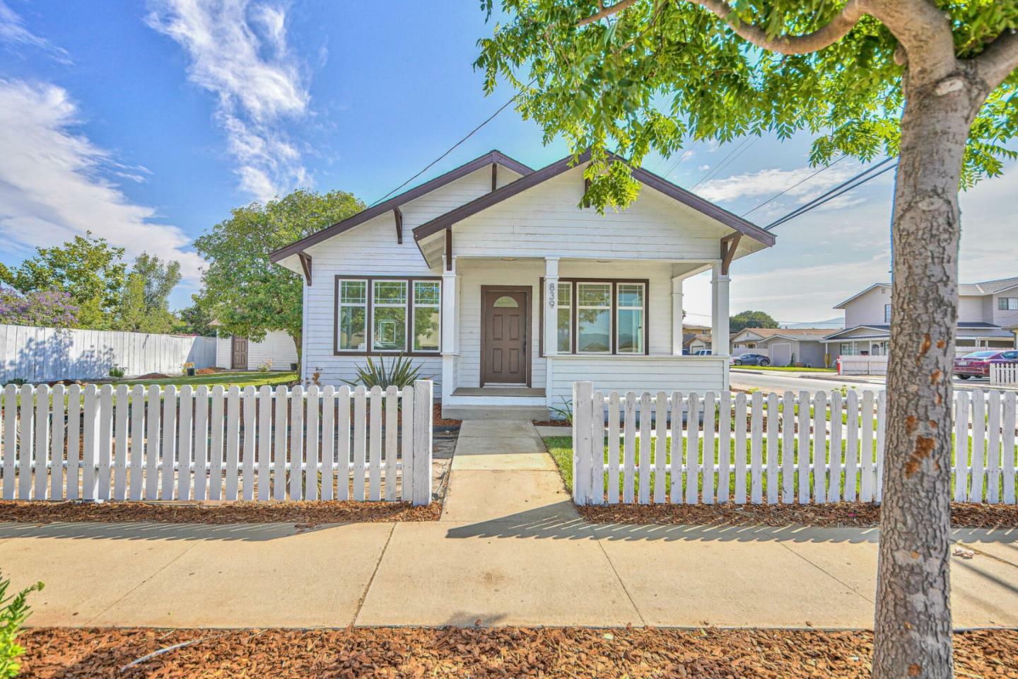 Property Photo:  839 Monterey Street  CA 93960 